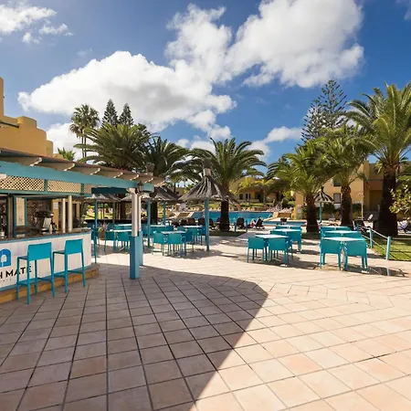 Home2book Zen Oasis Pool & Terrace, 코라레호