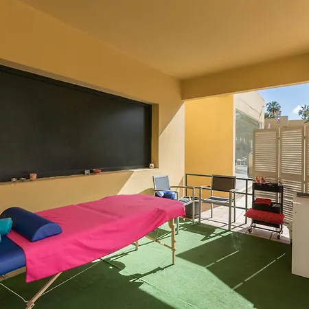 Home2book Zen Oasis Pool & Terrace, 아파트